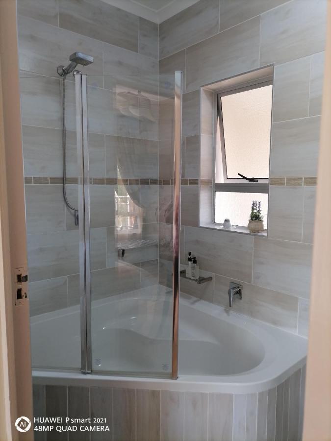 Duneside Guest House Richards Bay Ngoại thất bức ảnh